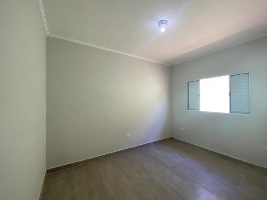 Foto 4 de Casa com 2 quartos à venda, 77m2 em Pedreira, Mongagua - SP