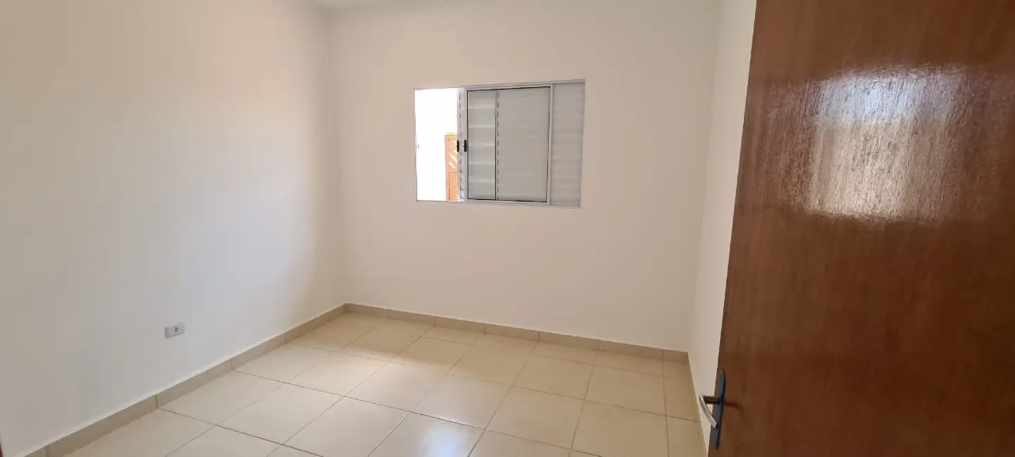 Foto 9 de Casa com 2 quartos à venda, 58m2 em Itanhaem - SP