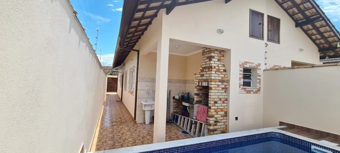 Foto 7 de Casa com 2 quartos à venda, 58m2 em Itanhaem - SP