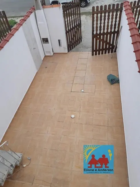 Foto 3 de Casa com 2 quartos à venda, 51m2 em Itanhaem - SP