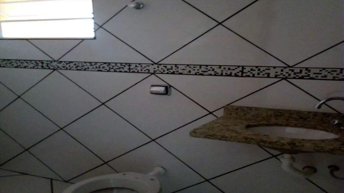 Foto 7 de Casa com 2 quartos à venda, 65m2 em Itanhaem - SP