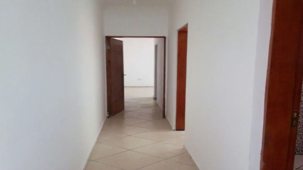 Foto 6 de Casa com 2 quartos à venda, 65m2 em Itanhaem - SP