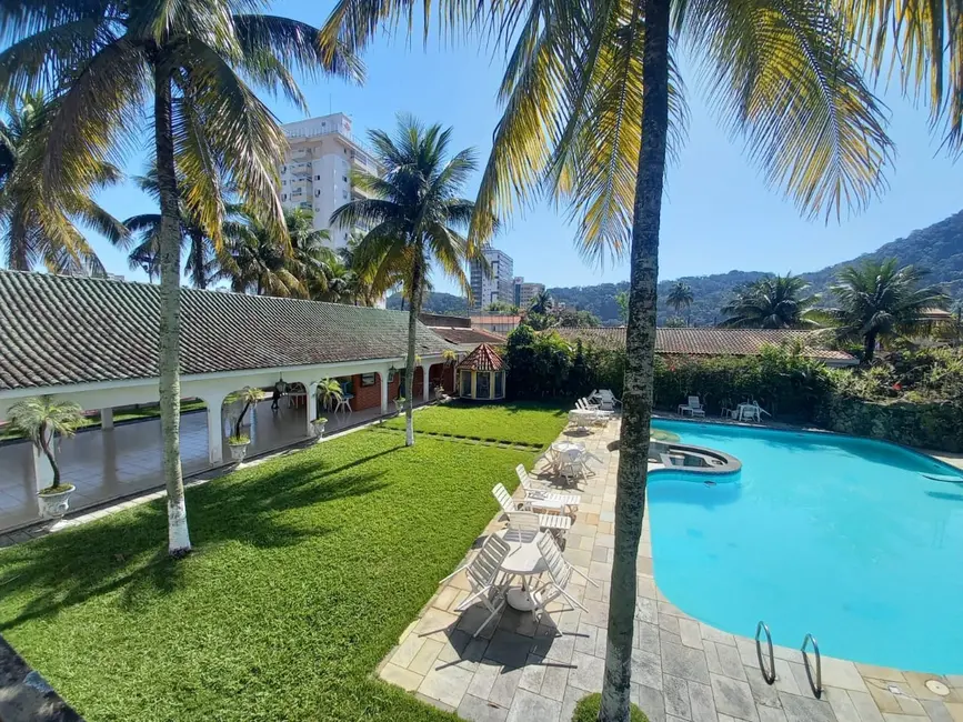 Sobrado com 10 quartos à venda, 3400m2 em Canto do Forte, Praia Grande - SP - imagem 7 Foto 7 de Sobrado com 10 quartos à venda, 3400m2 em Canto do Forte, Praia Grande - SP