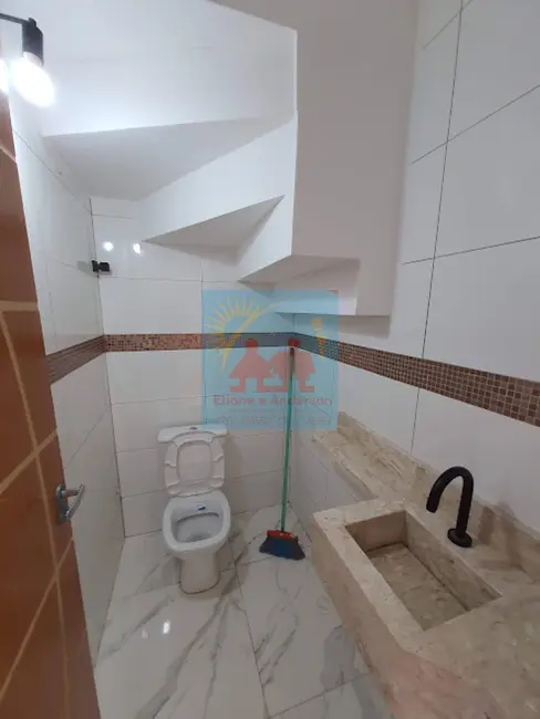 Sobrado com 2 quartos à venda, 80m2 em Caiçara, Praia Grande - SP - imagem 4 Foto 4 de Sobrado com 2 quartos à venda, 80m2 em Caiçara, Praia Grande - SP
