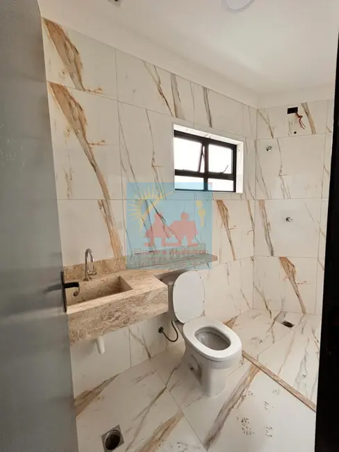 Sobrado com 3 quartos à venda, 185m2 em Caiçara, Praia Grande - SP - imagem 7 Foto 7 de Sobrado com 3 quartos à venda, 185m2 em Caiçara, Praia Grande - SP