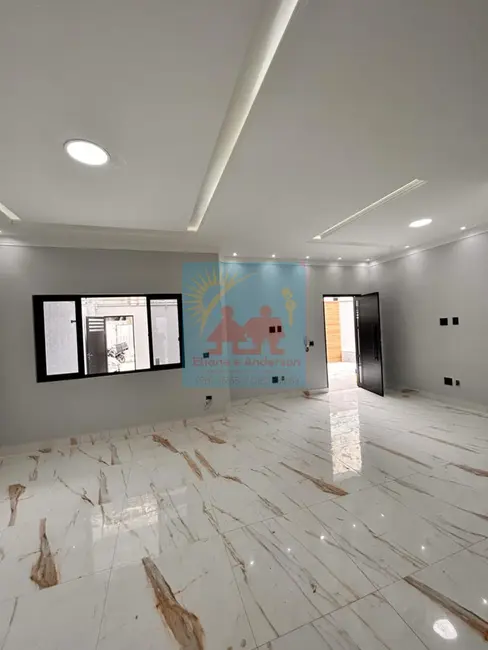 Sobrado com 3 quartos à venda, 185m2 em Caiçara, Praia Grande - SP - imagem 5 Foto 5 de Sobrado com 3 quartos à venda, 185m2 em Caiçara, Praia Grande - SP