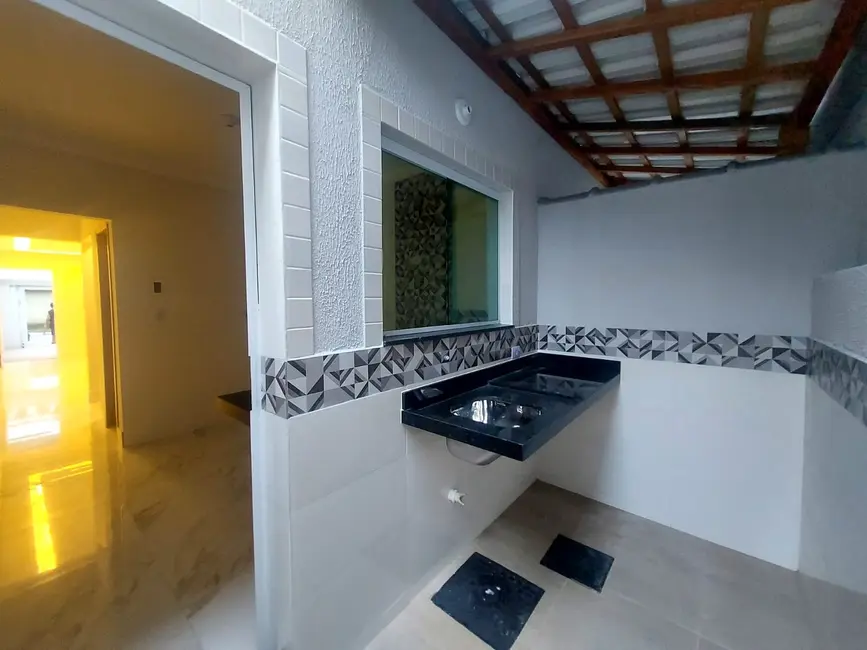 Foto 3 de Sobrado com 2 quartos à venda, 76m2 em Caiçara, Praia Grande - SP