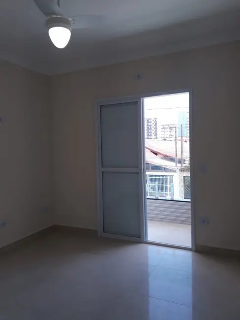 Foto 5 de Sobrado com 3 quartos à venda, 148m2 em Maracanã, Praia Grande - SP