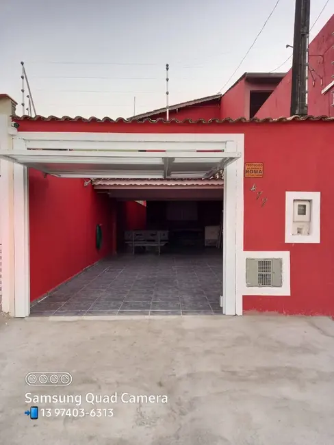 Foto 1 de Sobrado com 4 quartos à venda, 80m2 em Itanhaem - SP