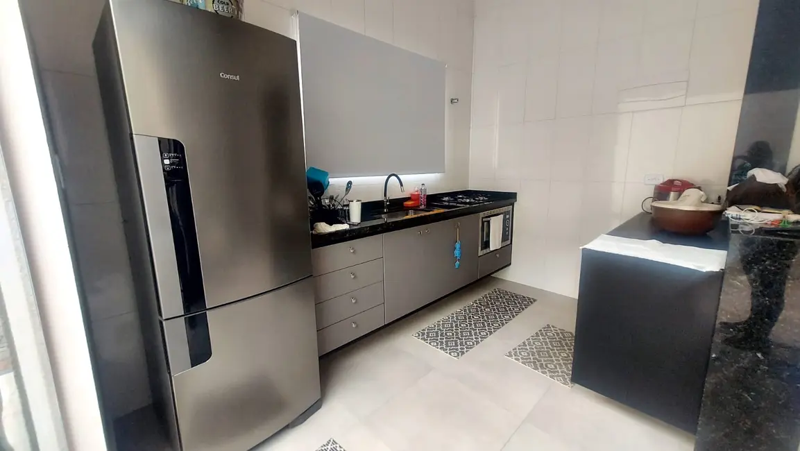 Foto 5 de Sobrado com 3 quartos à venda, 103m2 em Itanhaem - SP