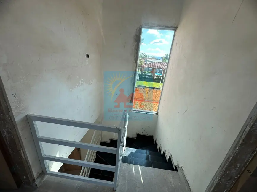 Sobrado com 2 quartos à venda, 70m2 em Itanhaem - SP - imagem 7 Foto 7 de Sobrado com 2 quartos à venda, 70m2 em Itanhaem - SP