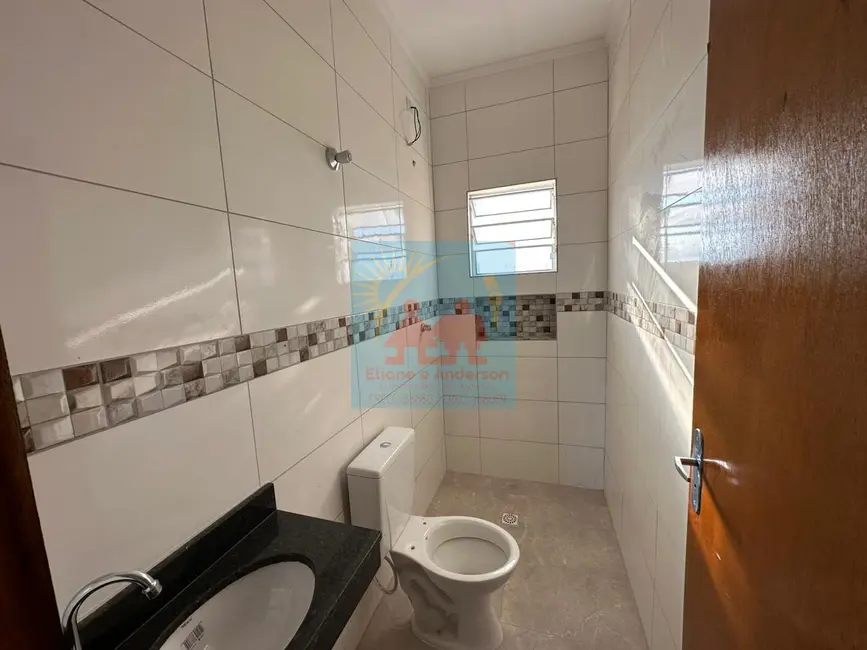 Sobrado à venda, 70m2 em Itanhaem - SP - imagem 8 Foto 8 de Sobrado à venda, 70m2 em Itanhaem - SP