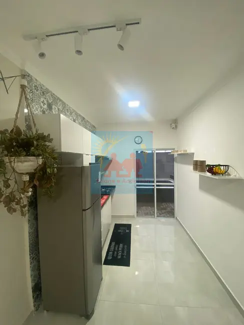 Casa de Condomínio com 2 quartos à venda, 45m2 em Itanhaem - SP - imagem 3 Foto 3 de Casa de Condomínio com 2 quartos à venda, 45m2 em Itanhaem - SP