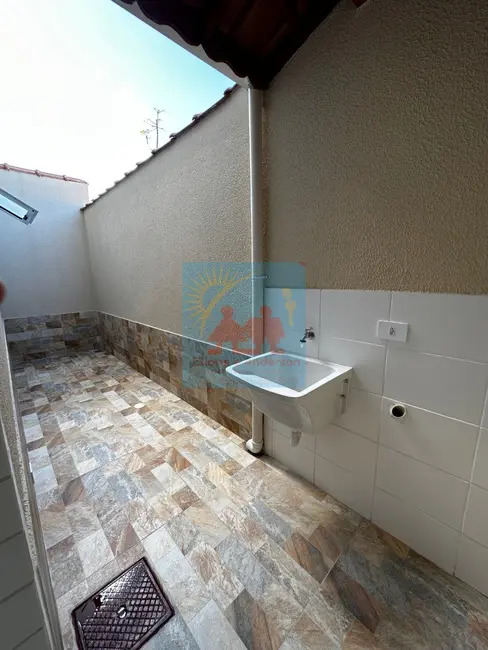 Foto 4 de Casa com 2 quartos à venda, 48m2 em Cidade da Criança, Praia Grande - SP