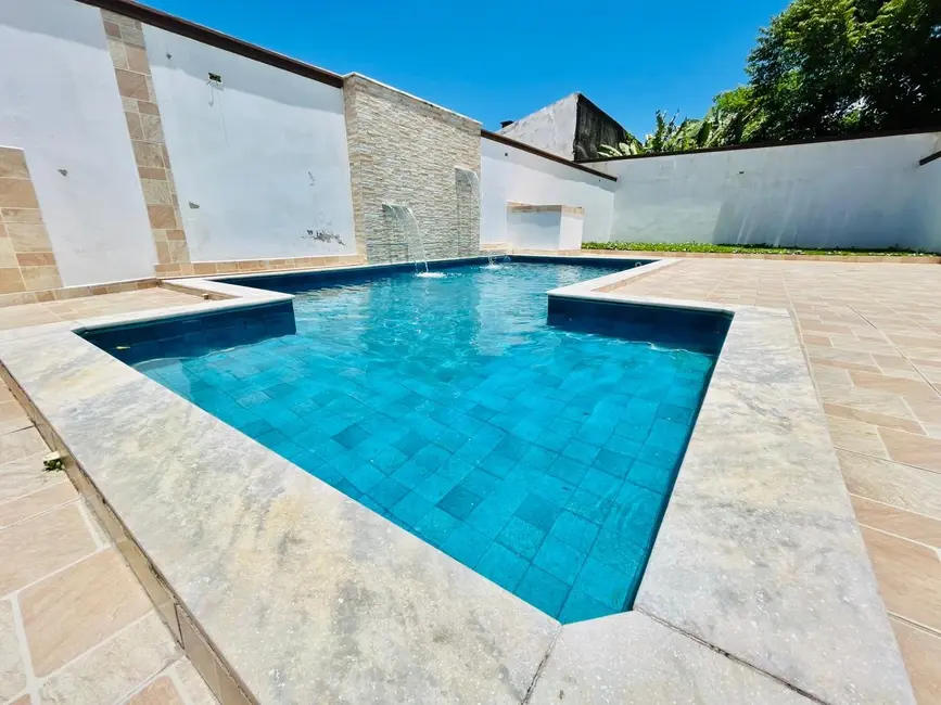 Foto 1 de Sobrado com 2 quartos à venda, 90m2 em Itanhaem - SP