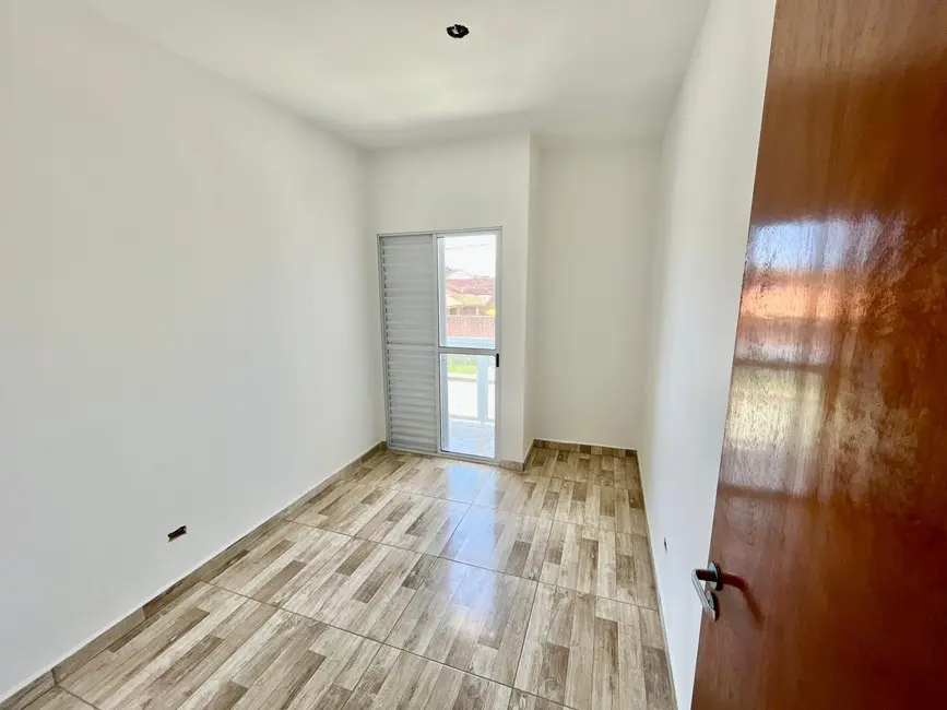 Foto 3 de Sobrado com 2 quartos à venda, 90m2 em Itanhaem - SP