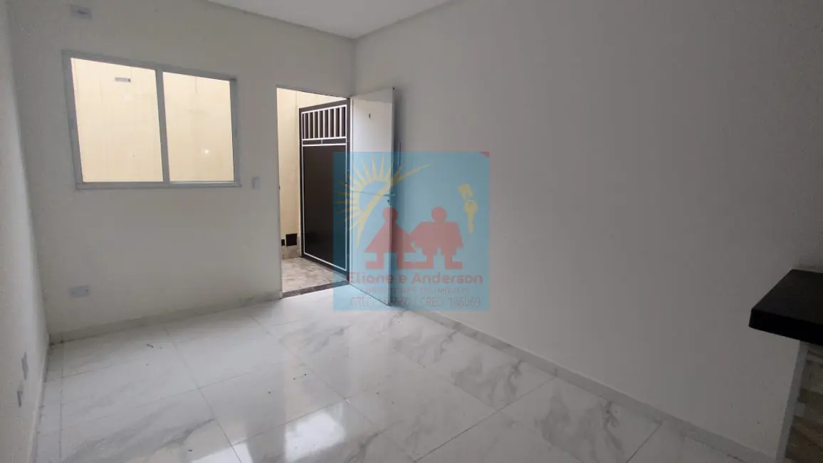 Foto 2 de Casa com 2 quartos à venda, 53m2 em Princesa, Praia Grande - SP