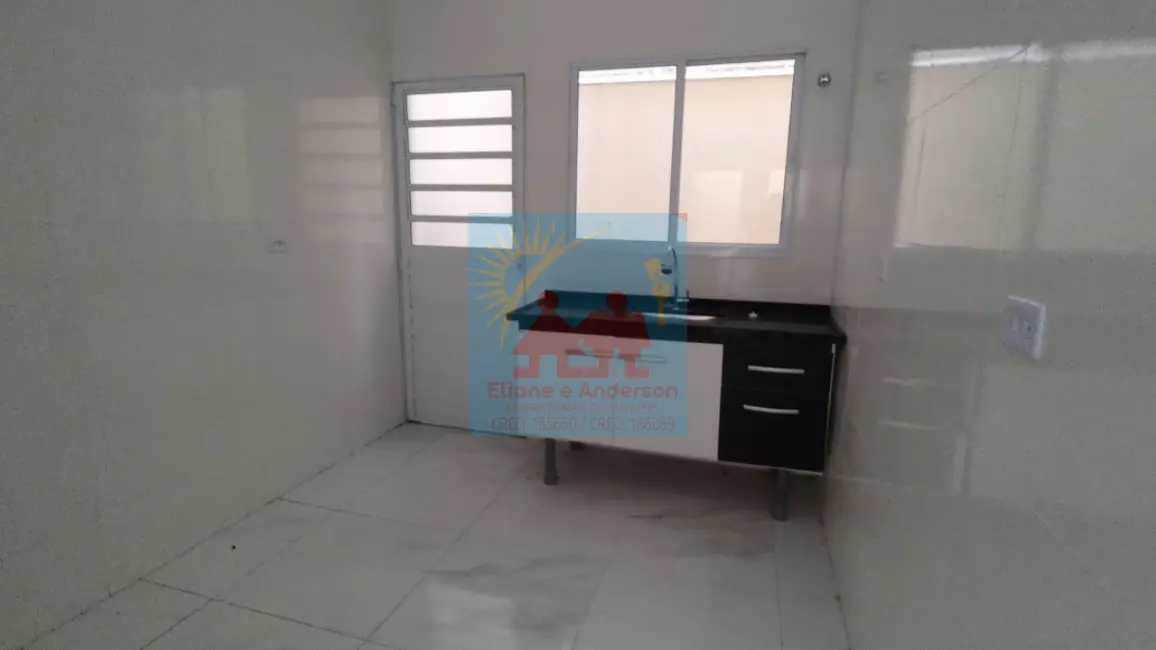 Foto 3 de Casa com 2 quartos à venda, 53m2 em Princesa, Praia Grande - SP