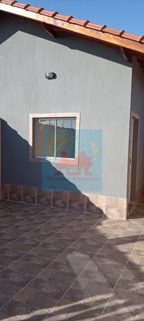 Foto 2 de Casa com 2 quartos à venda, 60m2 em Itanhaem - SP