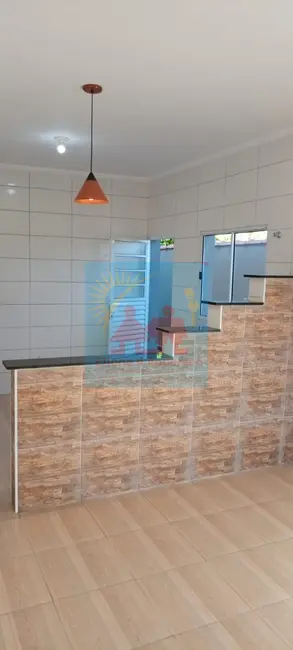 Foto 3 de Casa com 2 quartos à venda, 60m2 em Itanhaem - SP