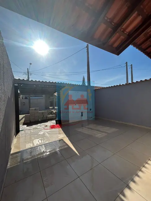 Foto 4 de Casa com 2 quartos à venda, 72m2 em Itanhaem - SP