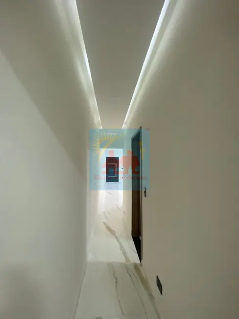 Foto 9 de Casa com 2 quartos à venda, 104m2 em Tupi, Praia Grande - SP