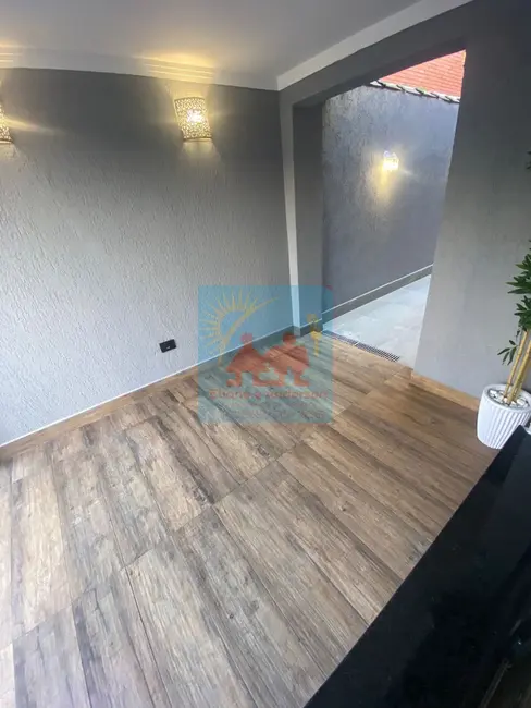 Foto 5 de Casa com 2 quartos à venda, 104m2 em Tupi, Praia Grande - SP