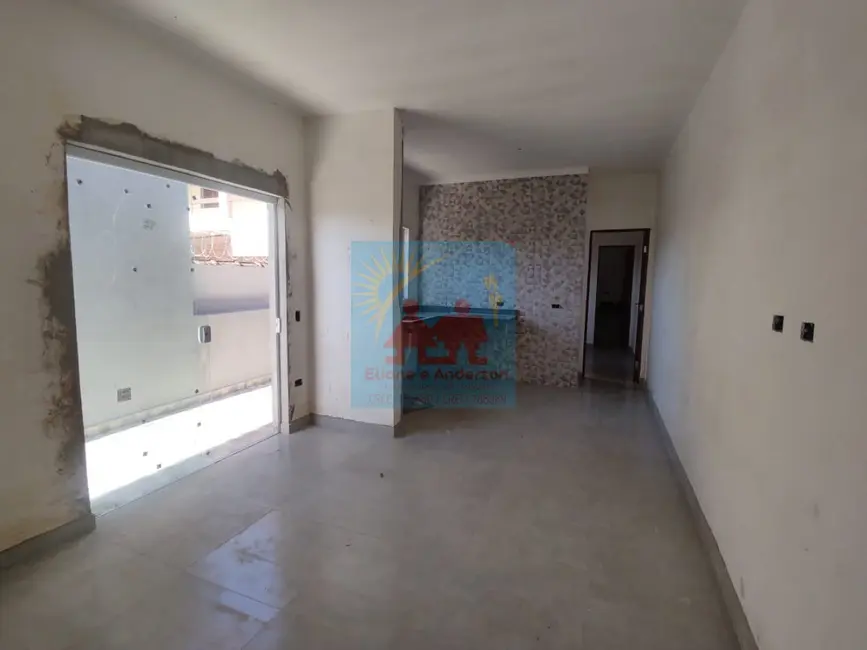 Foto 3 de Casa com 2 quartos à venda, 53m2 em Itanhaem - SP