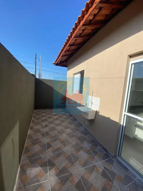 Foto 8 de Casa com 2 quartos à venda, 46m2 em Itanhaem - SP