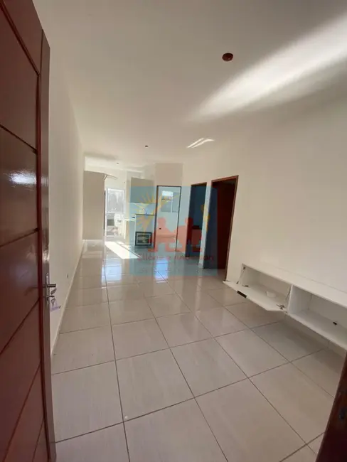Foto 4 de Casa com 2 quartos à venda, 46m2 em Itanhaem - SP