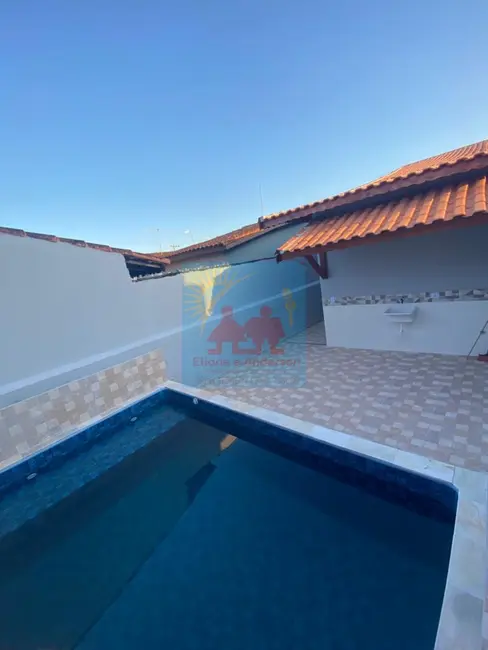 Foto 1 de Casa com 3 quartos à venda, 90m2 em Mongagua - SP