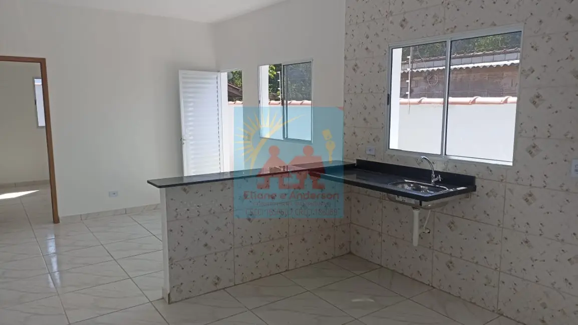 Foto 4 de Casa com 2 quartos à venda, 55m2 em Itanhaem - SP