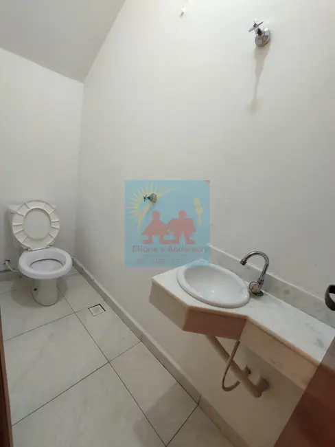 Casa com 2 quartos à venda, 65m2 em Vila Sônia, Praia Grande - SP - imagem 4 Foto 4 de Casa com 2 quartos à venda, 65m2 em Vila Sônia, Praia Grande - SP