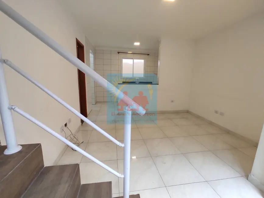 Casa com 2 quartos à venda, 65m2 em Vila Sônia, Praia Grande - SP - imagem 2 Foto 2 de Casa com 2 quartos à venda, 65m2 em Vila Sônia, Praia Grande - SP