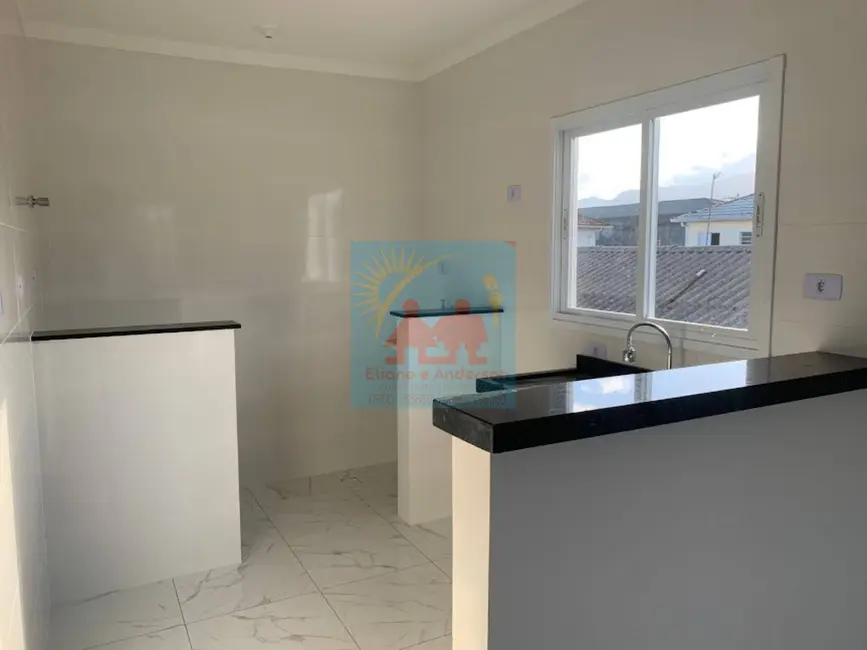 Foto 2 de Casa com 2 quartos à venda, 55m2 em Samambaia, Praia Grande - SP