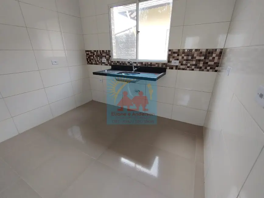 Casa com 2 quartos à venda, 64m2 em Caiçara, Praia Grande - SP - imagem 5 Foto 5 de Casa com 2 quartos à venda, 64m2 em Caiçara, Praia Grande - SP