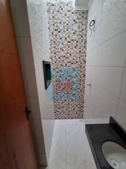 Sobrado com 2 quartos à venda, 80m2 em Real, Praia Grande - SP - imagem 5 Foto 5 de Sobrado com 2 quartos à venda, 80m2 em Real, Praia Grande - SP