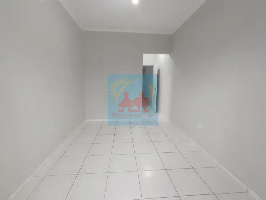 Foto 2 de Sobrado com 3 quartos à venda, 98m2 em Mongagua - SP