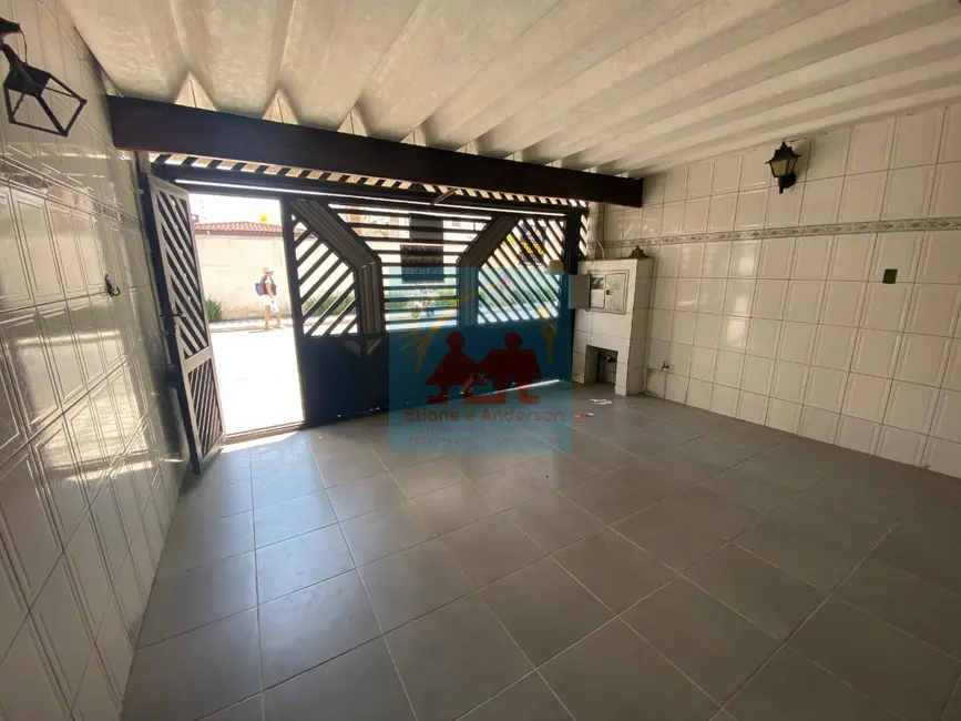 Foto 2 de Sobrado com 2 quartos à venda, 89m2 em Ocian, Praia Grande - SP