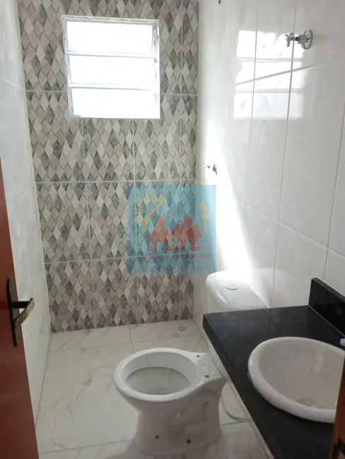 Foto 5 de Casa com 2 quartos à venda, 62m2 em Itanhaem - SP