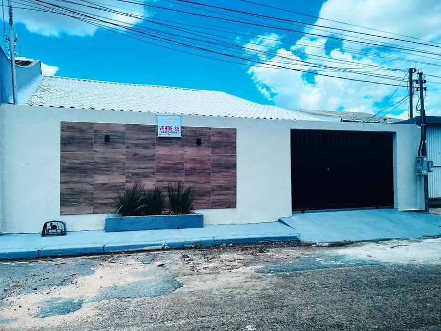 Foto 1 de Casa com 3 quartos à venda, 220m2 em Tijucal, Cuiaba - MT