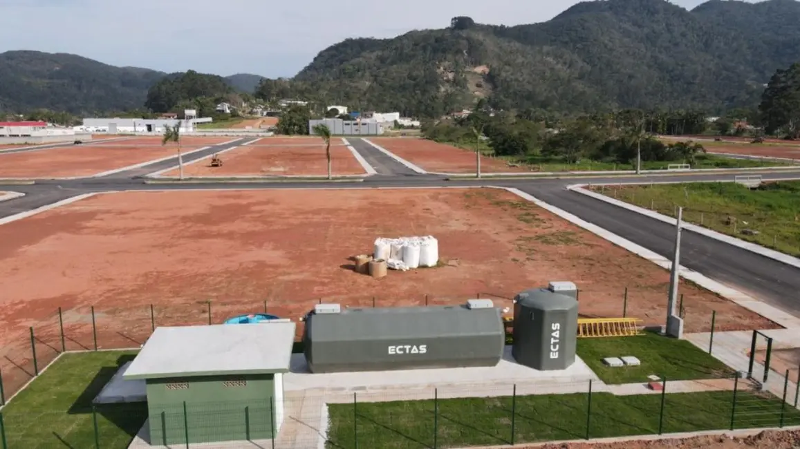 Foto 3 de Terreno / Lote à venda, 300m2 em Rio Pequeno, Camboriu - SC