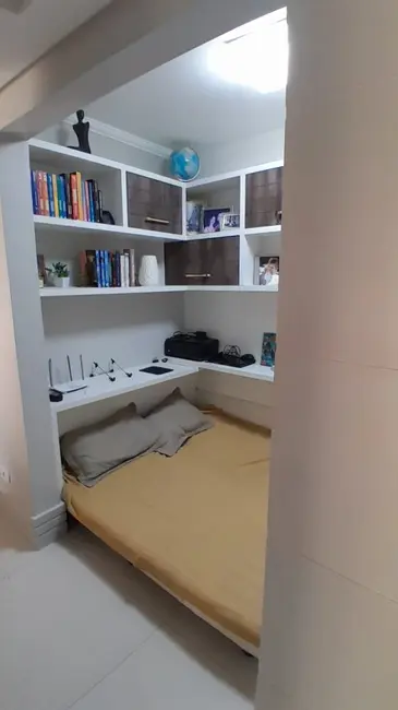 Apartamento com 2 quartos para alugar, 86m2 em Centro, Balneario Camboriu - SC - imagem 2 Foto 2 de Apartamento com 2 quartos para alugar, 86m2 em Centro, Balneario Camboriu - SC