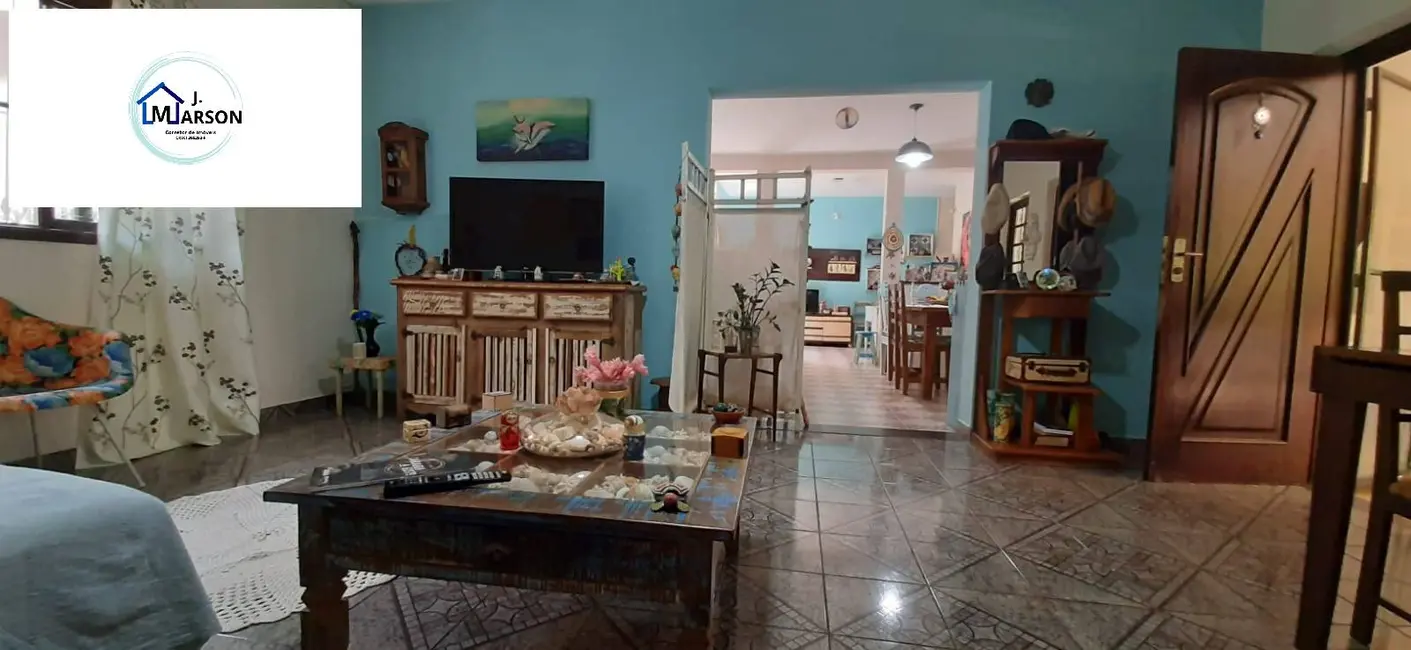 Foto 8 de Casa com 3 quartos à venda, 270m2 em Jardim Brasil, Caraguatatuba - SP