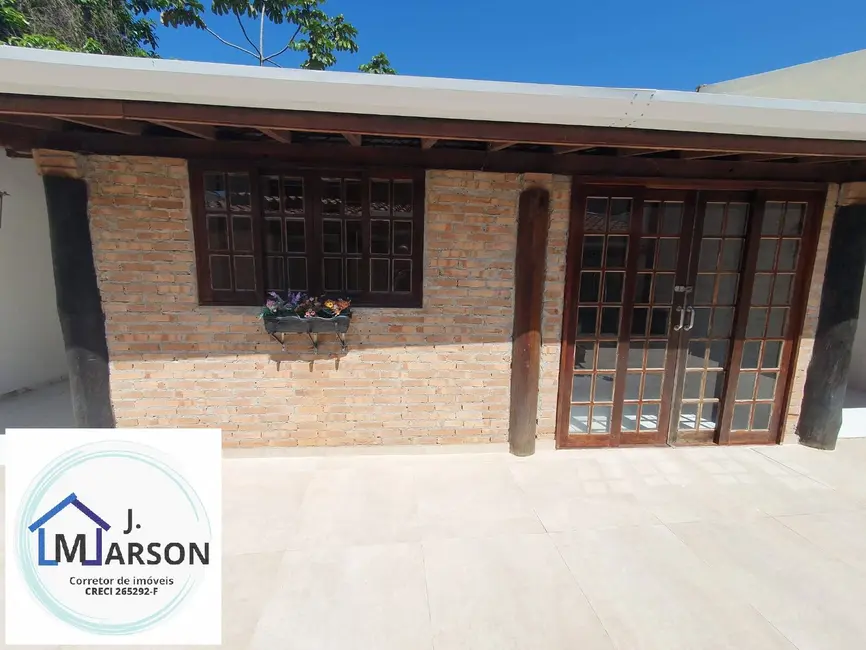 Foto 2 de Casa com 3 quartos à venda, 180m2 em Martim de Sá, Caraguatatuba - SP
