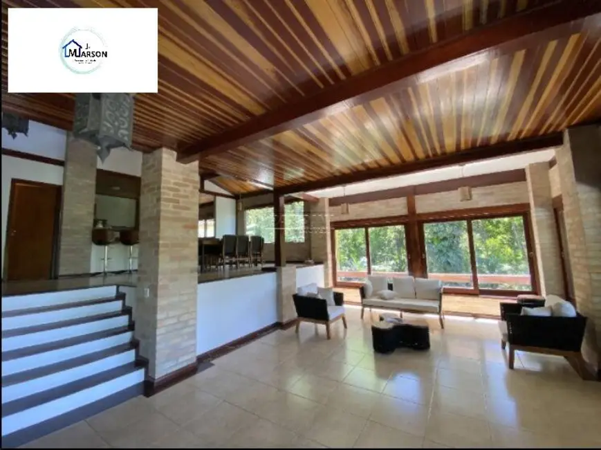 Casa com 5 quartos à venda, 501m2 em Ubatuba - SP - imagem 6 Foto 6 de Casa com 5 quartos à venda, 501m2 em Ubatuba - SP