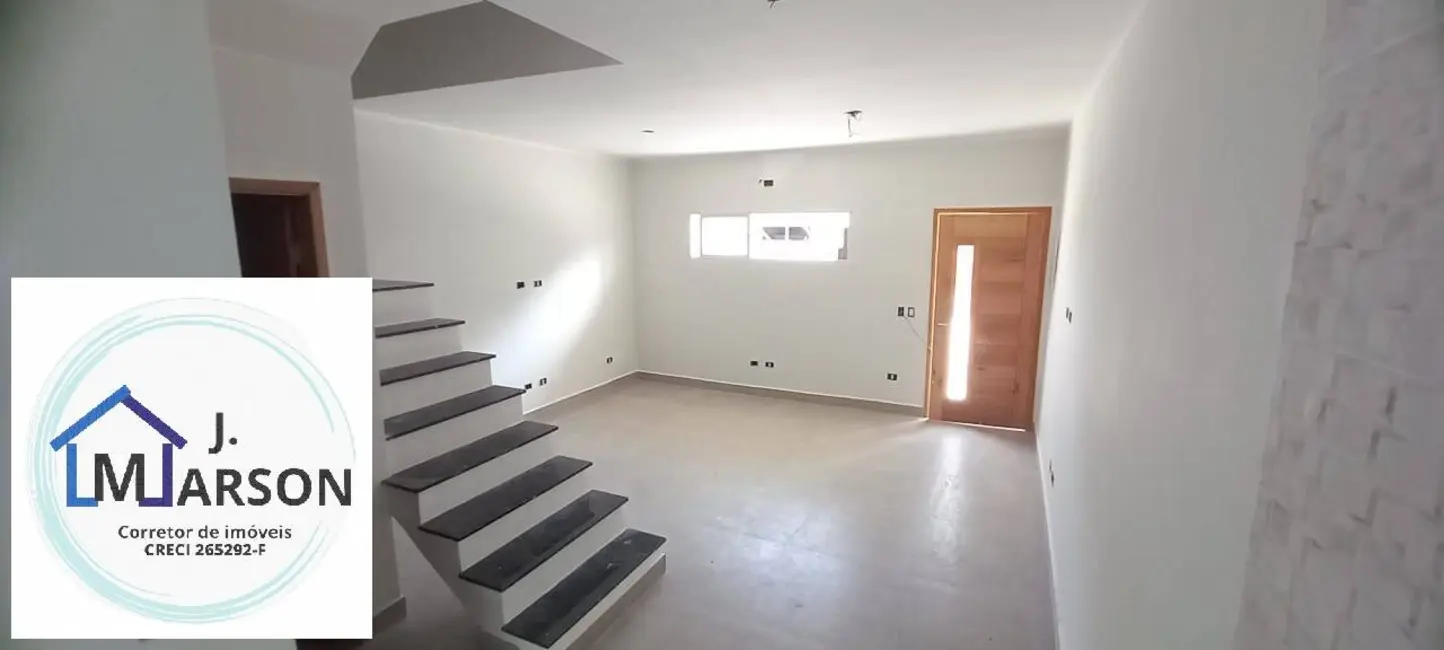 Foto 8 de Sobrado com 3 quartos à venda, 153m2 em Balneário Gardem Mar, Caraguatatuba - SP