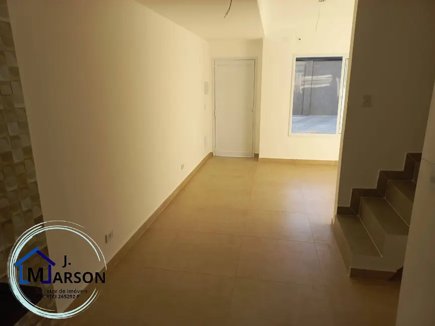 Foto 9 de Casa com 2 quartos à venda, 84m2 em Centro, Caraguatatuba - SP