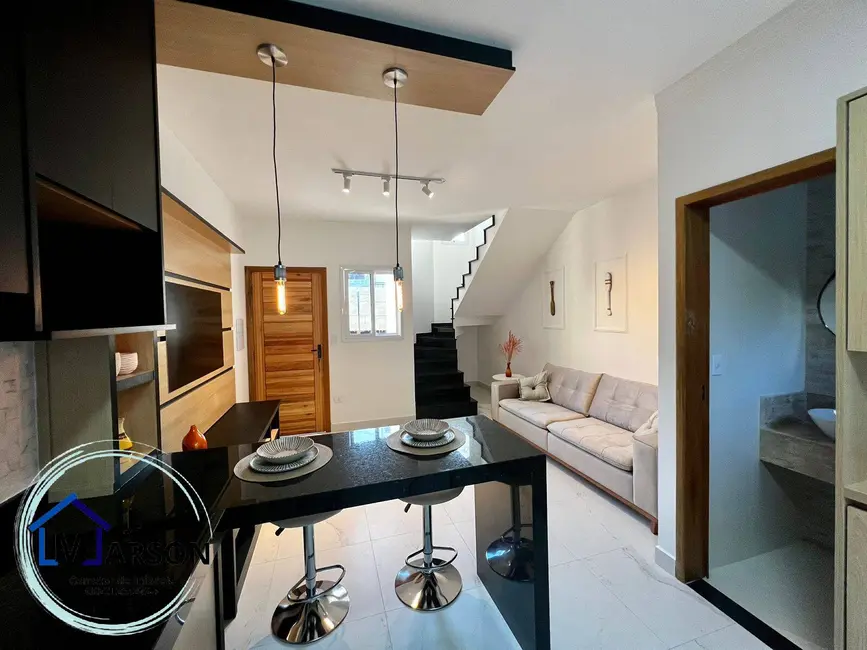 Foto 1 de Casa com 2 quartos à venda, 85m2 em Rio do Ouro, Caraguatatuba - SP