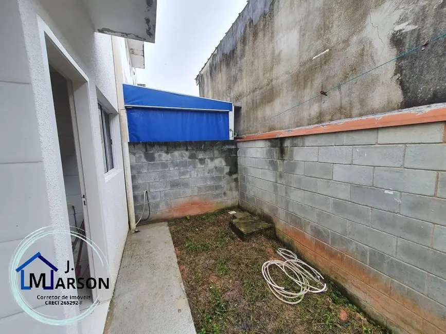 Foto 8 de Casa com 2 quartos para alugar, 70m2 em Balneário Recanto do Sol, Caraguatatuba - SP